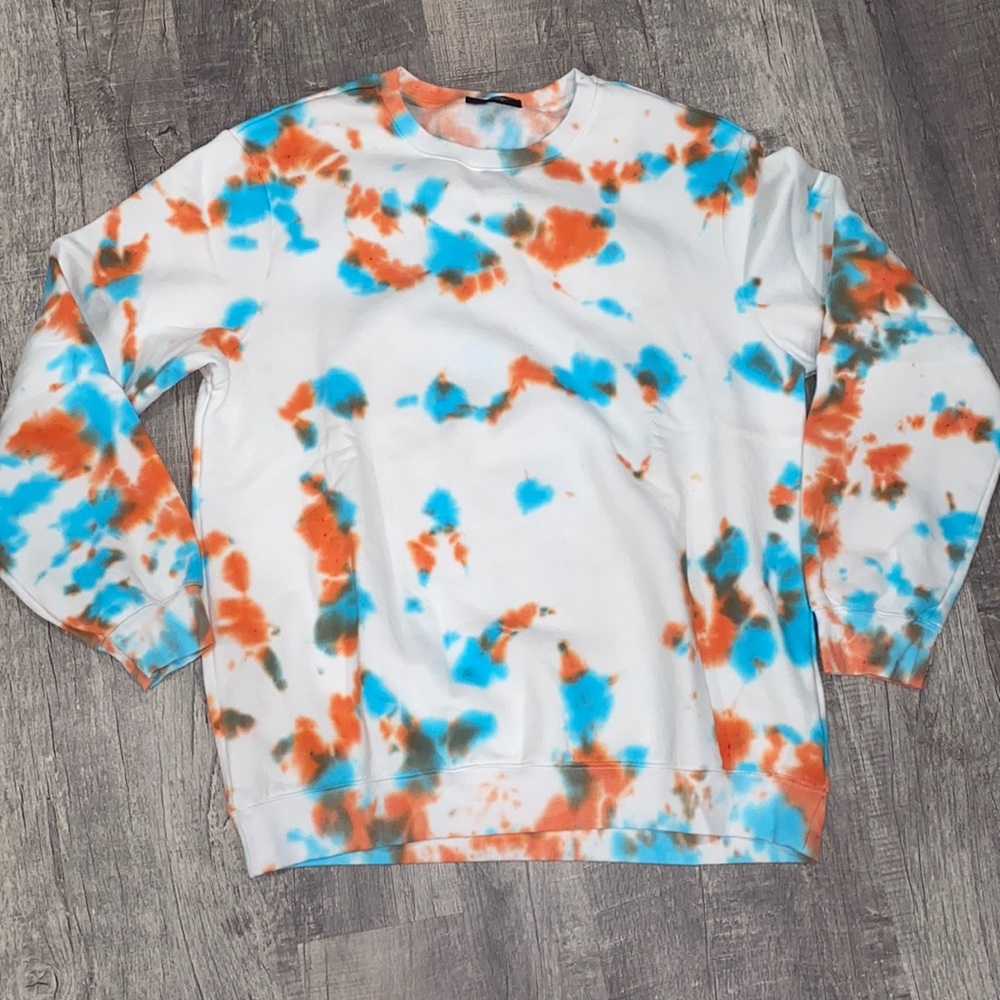 NWOT Men’s Custom Tie Dye H&M Sweat Shirt